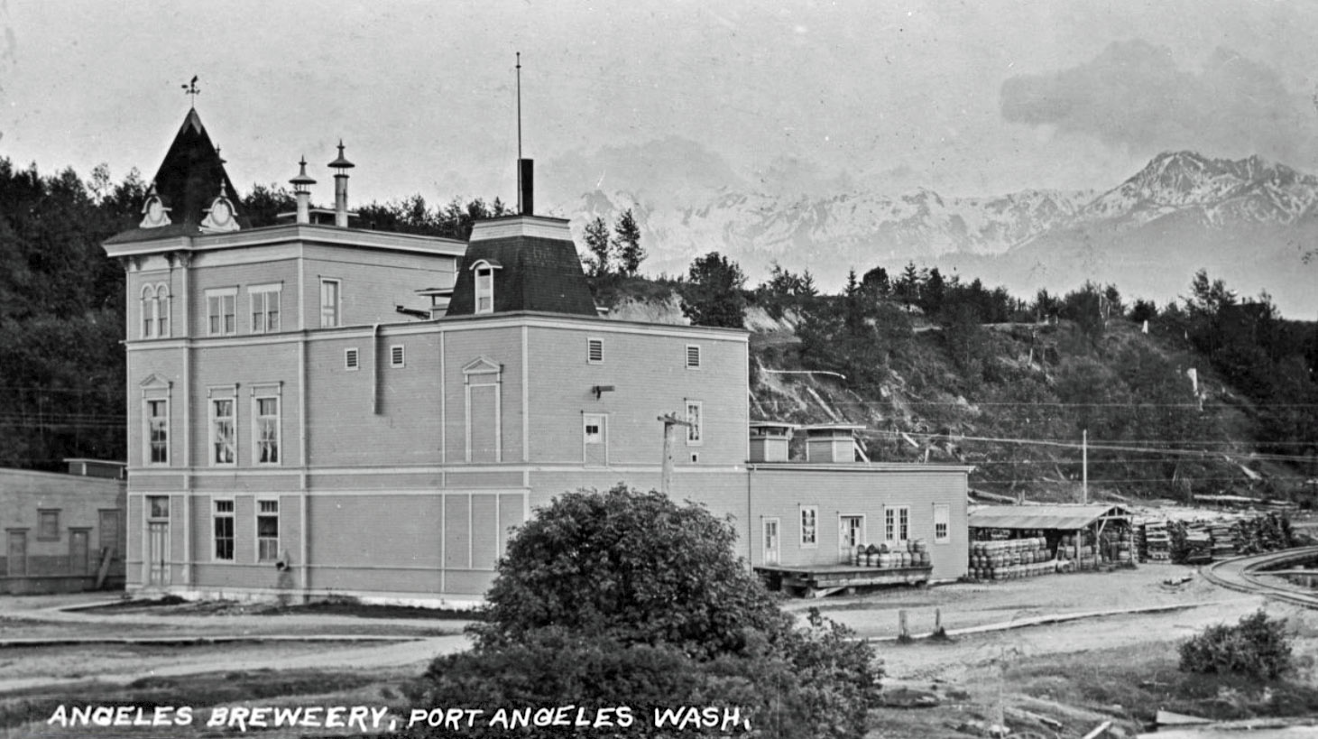 Photo of Angeles Brewery, ca.1903